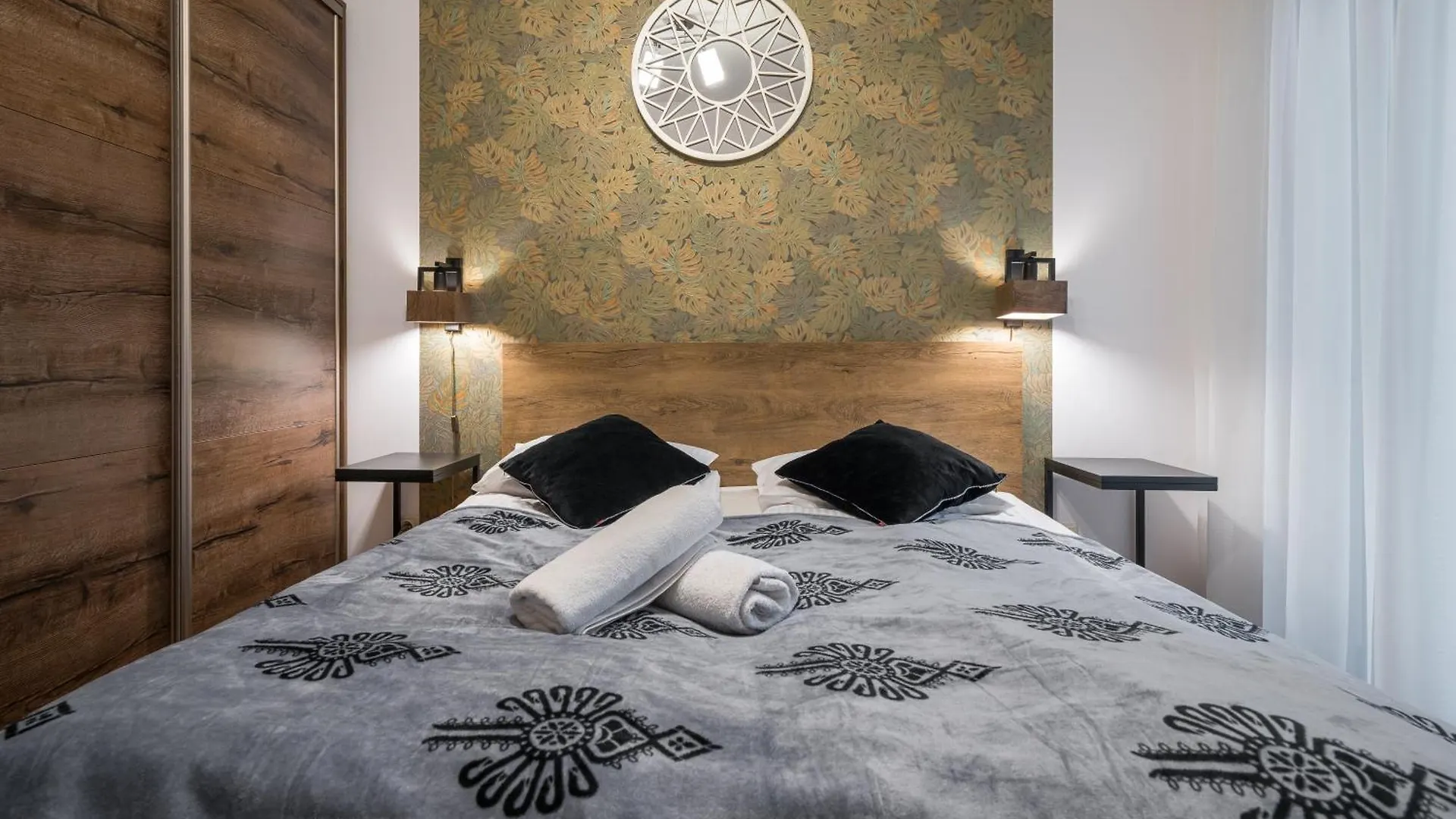 Apartment Rentplanet - Luksusowe Apartamenty Goszczynskiego Zakopane